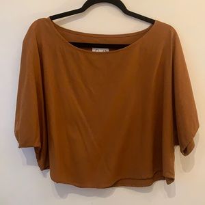 Jamie and the Jones blank canvas top